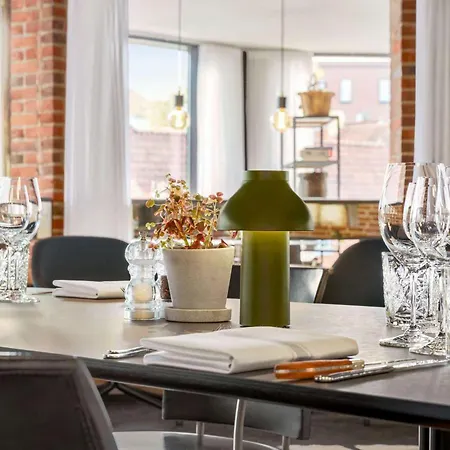 Comwell H C Andersen Dolce By Wyndham 酒店 欧登塞