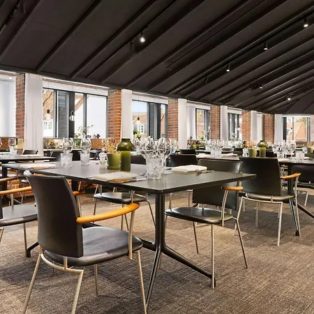 호텔 Comwell H C Andersen Dolce By Wyndham 4*